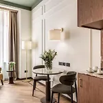 فندق Palazzo San Gottardo Como, A Radisson Collection 5*