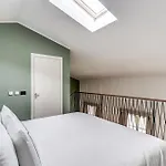فندق Palazzo San Gottardo Como, A Radisson Collection 5*
