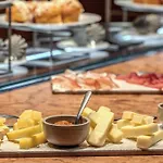 Palazzo San Gottardo Como, A Radisson Collection فندق 5*