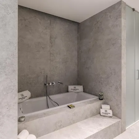 Hotel Palazzo San Gottardo Como, A Radisson Collection Como
