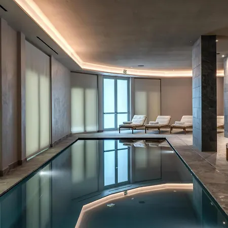 Palazzo San Gottardo Como, A Radisson Collection Hotel Como