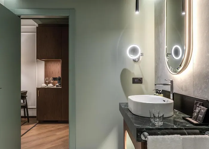 Palazzo San Gottardo Como, A Radisson Collection 5*