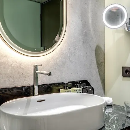 Palazzo San Gottardo Como, A Radisson Collection 5* Όπως