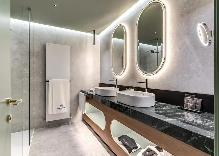 Palazzo San Gottardo Como, A Radisson Collection Hotel Como